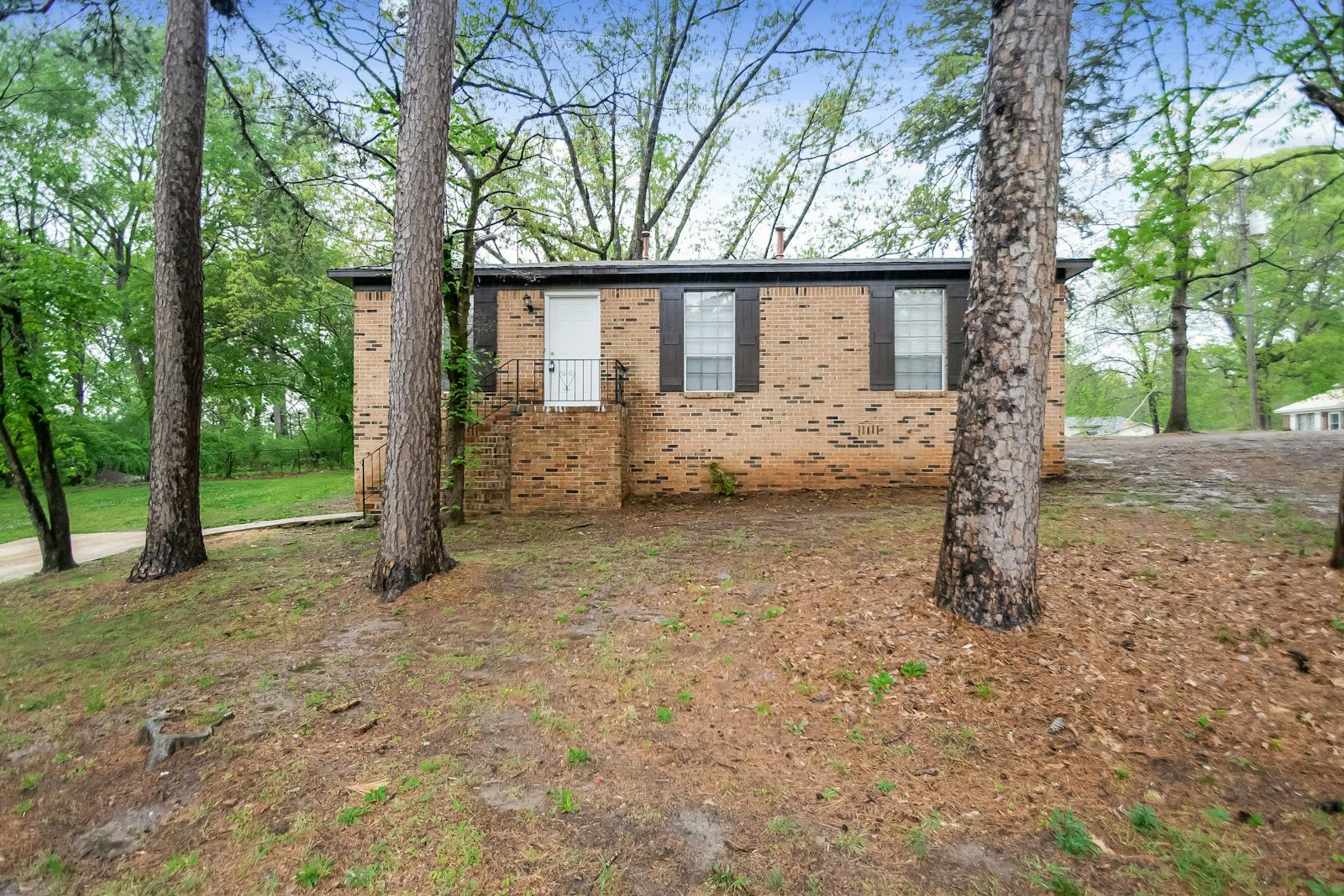 3245 Edenburg Dr, Bessemer, AL 35023 Home for Rent 3 Beds, 2 Baths